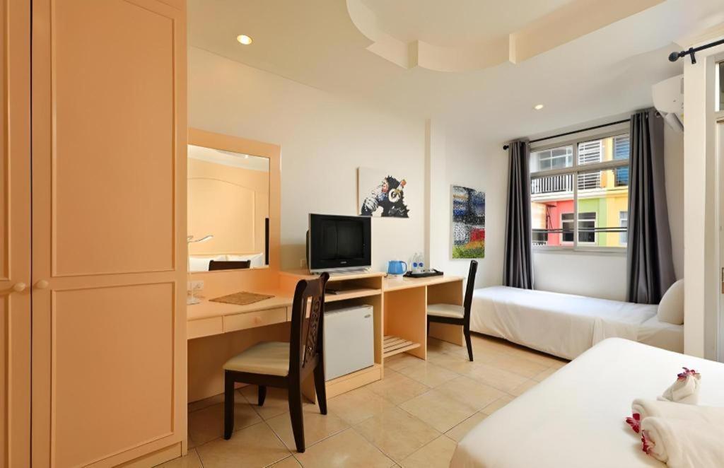 Gorgeous Boutique Room Patong Экстерьер фото